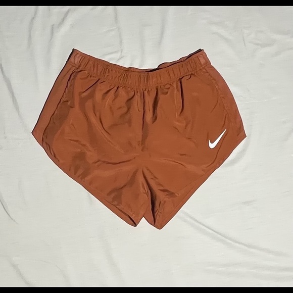 burnt orange nike shorts - Picture 1 of 1